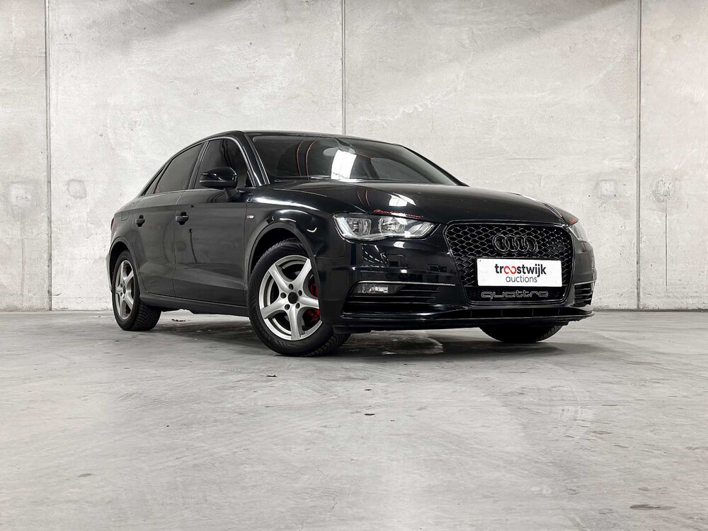 Audi A3 Limousine S-Line 1.4 TFSI CoD Ambition 140PS 2014 (Original-NL), 5-TVP-68