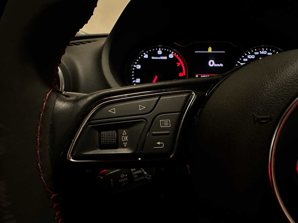 Audi A3 Limousine S-Line 1.4 TFSI CoD Ambition 140PS 2014 (Original-NL), 5-TVP-68