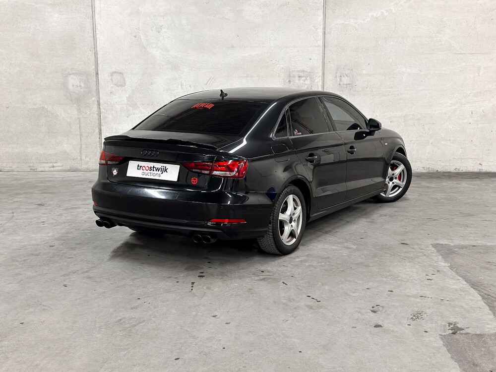Audi A3 Limousine S-Line 1.4 TFSI CoD Ambition 140PS 2014 (Original-NL), 5-TVP-68
