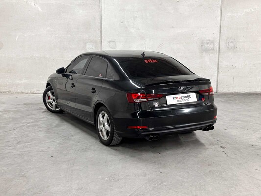 Audi A3 Limousine S-Line 1.4 TFSI CoD Ambition 140hp 2014 (Original-NL), 5-TVP-68