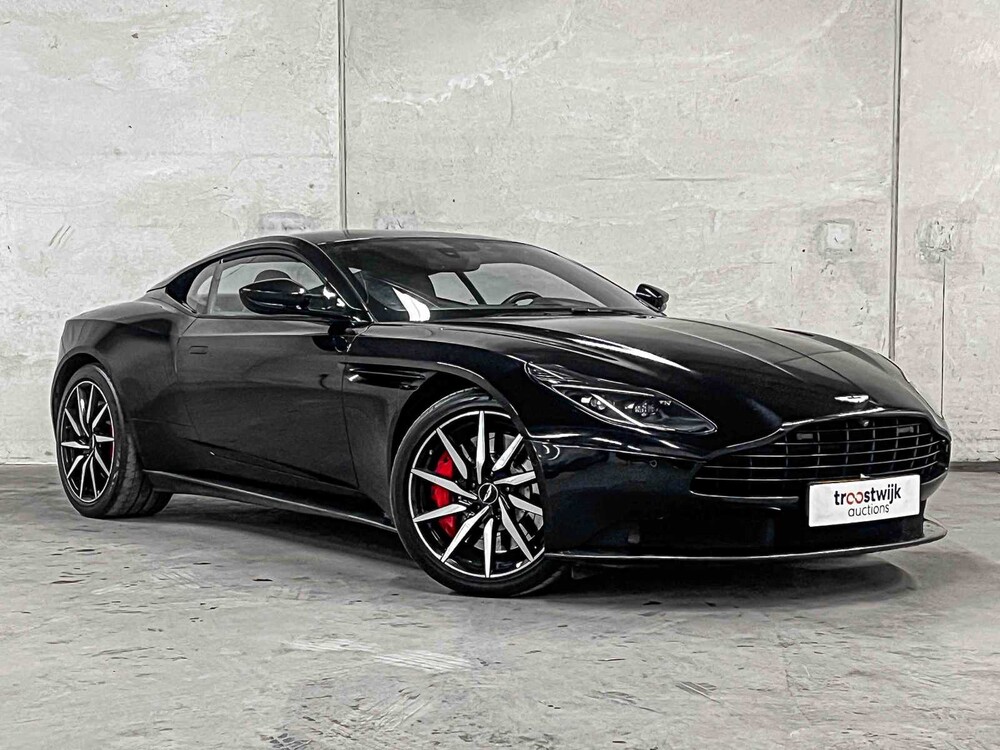 Aston Martin DB11 4.0 V8 510pk 2017, NL-Kenteken