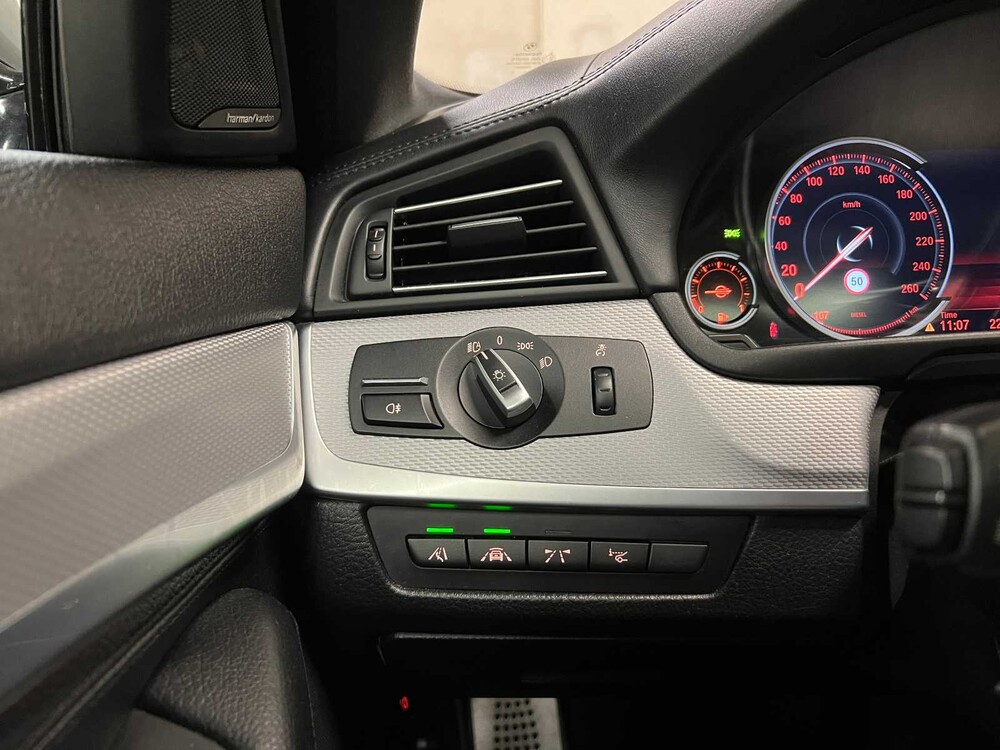 BMW M550 Touring xDrive F11 381pk 2014 5-serie (Origineel-NL), 3-XFP-64