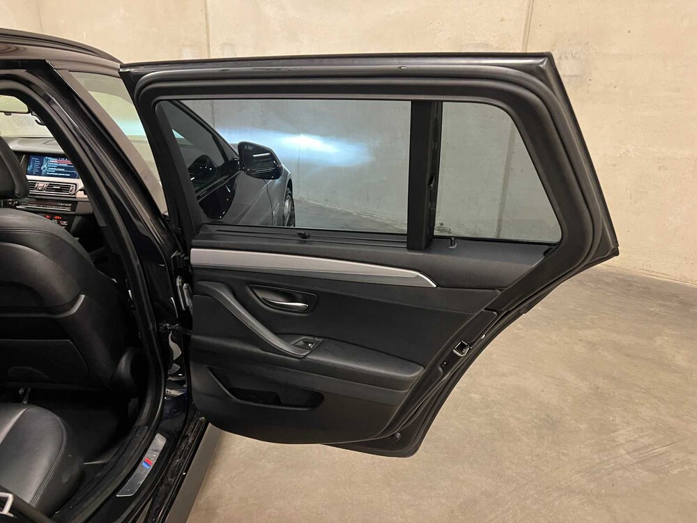 BMW M550 Touring xDrive F11 381pk 2014 5-serie (Origineel-NL), 3-XFP-64