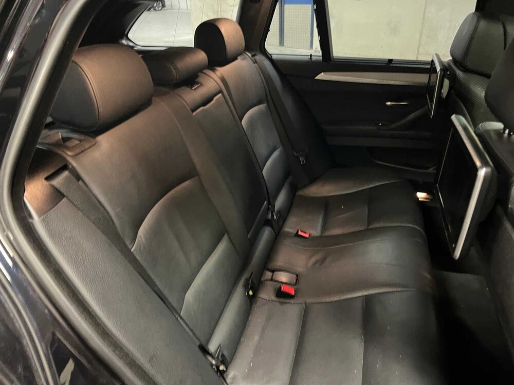 BMW M550 Touring xDrive F11 381pk 2014 5-serie (Origineel-NL), 3-XFP-64