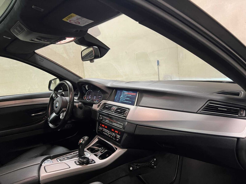 BMW M550 Touring xDrive F11 381pk 2014 5-serie (Origineel-NL), 3-XFP-64