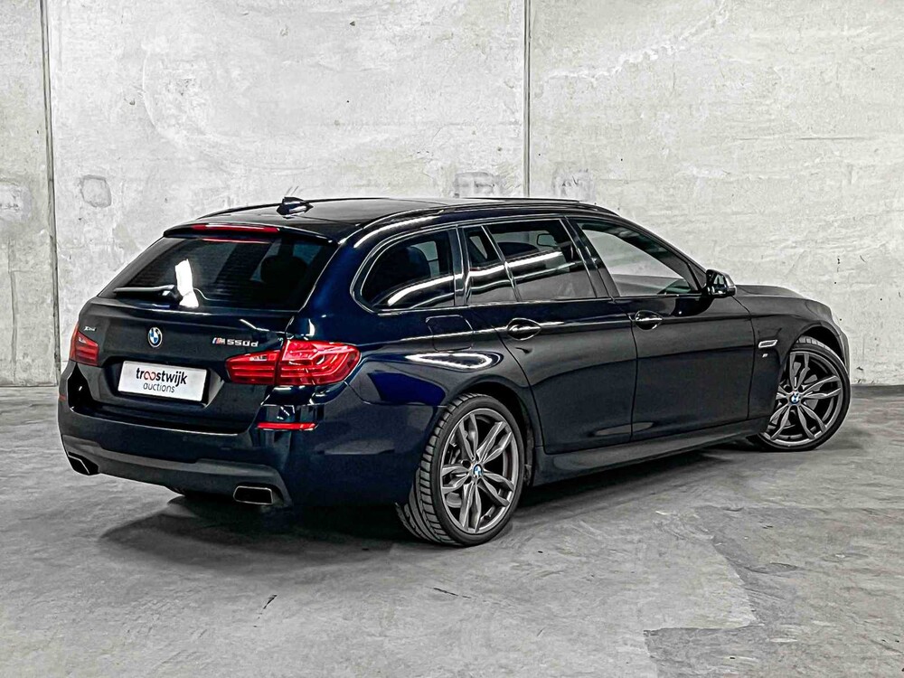 BMW M550 Touring xDrive F11 381pk 2014 5-serie (Origineel-NL), 3-XFP-64