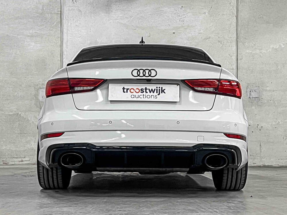 Audi RS3 Limousine 2.5 TFSI Quattro (Black Edition) 400pk 2020, L-931-TN
