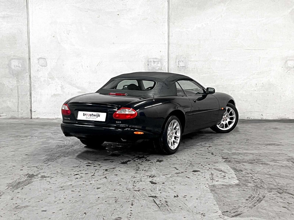 Jaguar XKR 4.0 V8 Convertible 363pk 2000, 93-KDG-2
