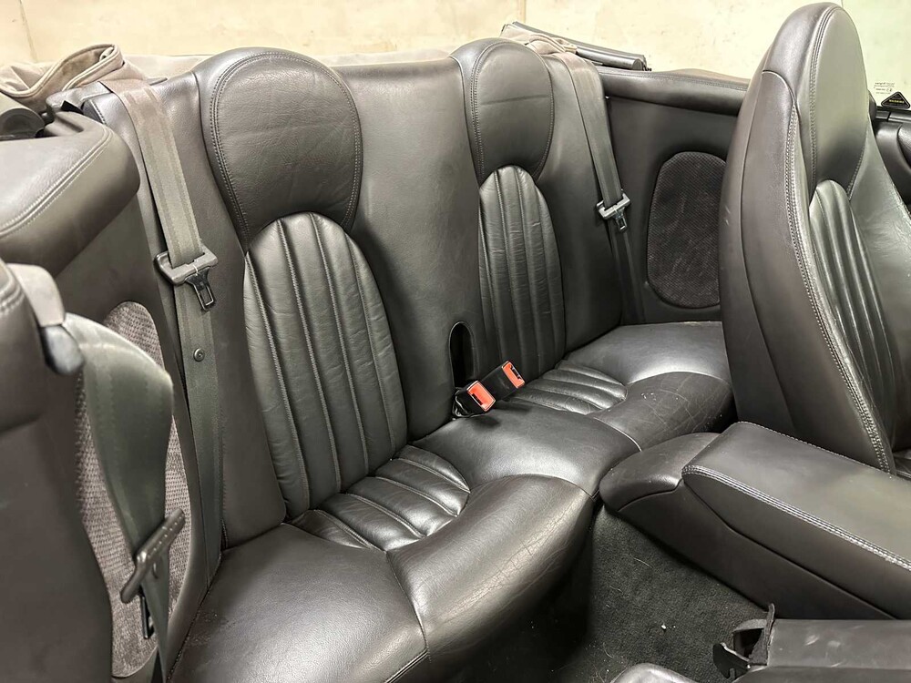 Jaguar XKR 4.0 V8 Convertible 363pk 2000, 93-KDG-2