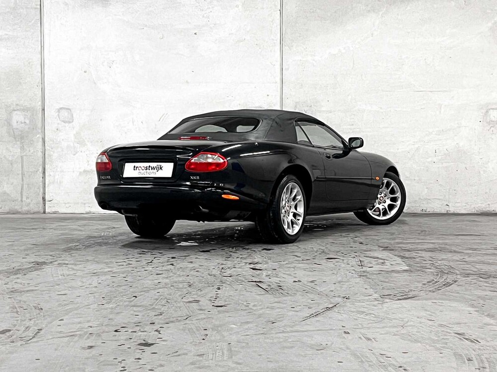 Jaguar XKR 4.0 V8 Convertible 363pk 2000, 93-KDG-2