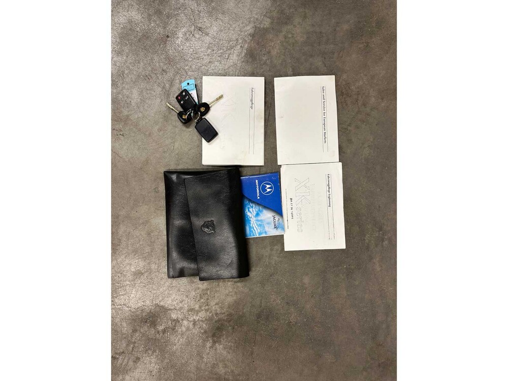 Jaguar XKR 4.0 V8 Convertible 363pk 2000, 93-KDG-2