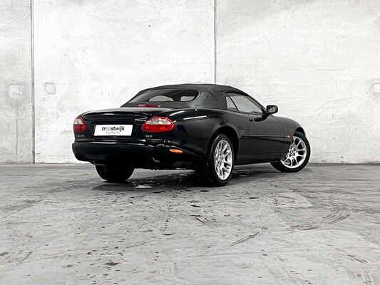 Jaguar XKR 4.0 V8 Cabrio 363PS 2000, 93-KDG-2