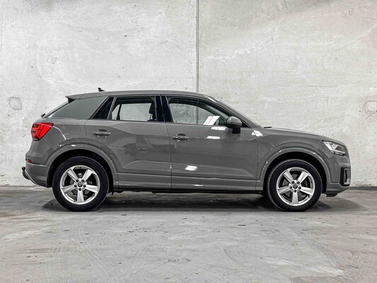 Audi Q2 30 TDI Epic 116PS 2020, J-851-HV