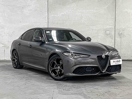 Alfa Romeo Giulia 2.2 Sprint 190PS 2020 (Original-NL), J-319-ZK