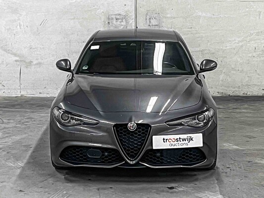 Alfa Romeo Giulia 2.2 Sprint 190PS 2020 (Original-NL), J-319-ZK