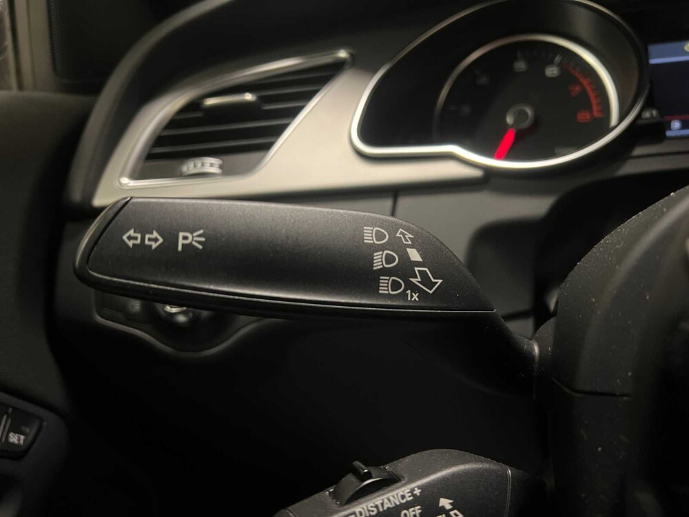 Audi A5 Cabriolet 2.0 TFSI Pro Line S-Line Facelift 211pk 2012, 64-TBD-9