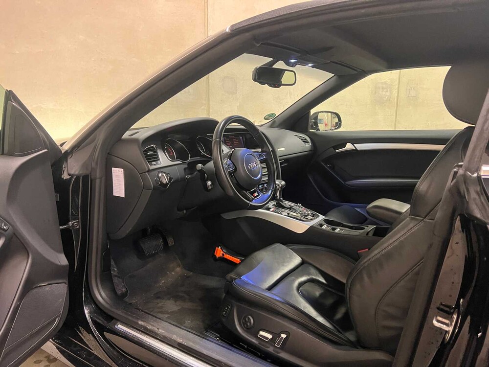 Audi A5 Cabriolet 2.0 TFSI Pro Line S-Line Facelift 211pk 2012, 64-TBD-9