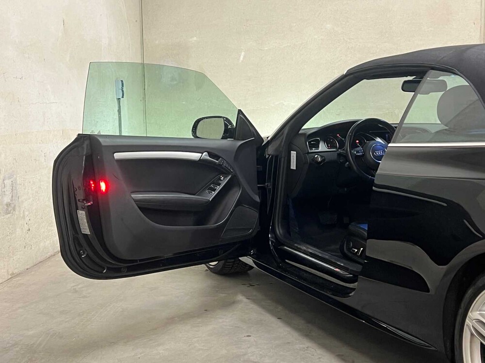 Audi A5 Cabriolet 2.0 TFSI Pro Line S-Line Facelift 211pk 2012, 64-TBD-9