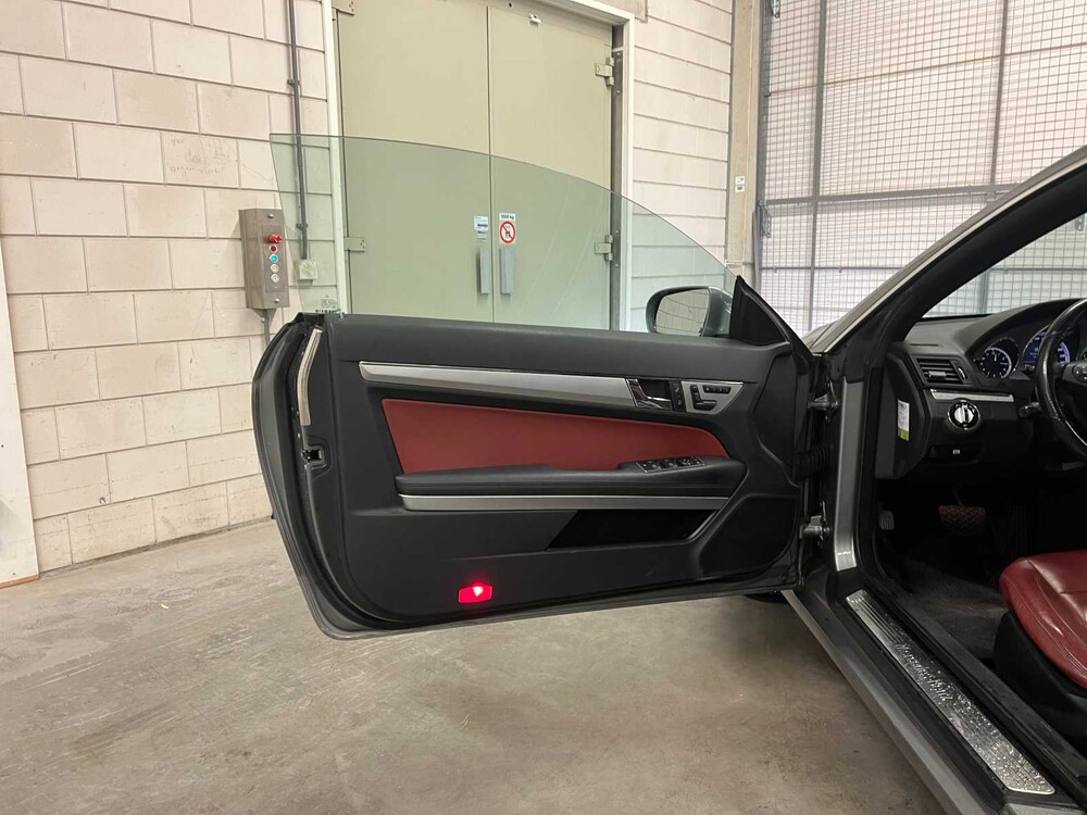 Mercedes-Benz E350 Coupe CDI 3.0 V6 Elegance 231pk 2009 E-Klasse (Origineel-NL), 86-JPT-5