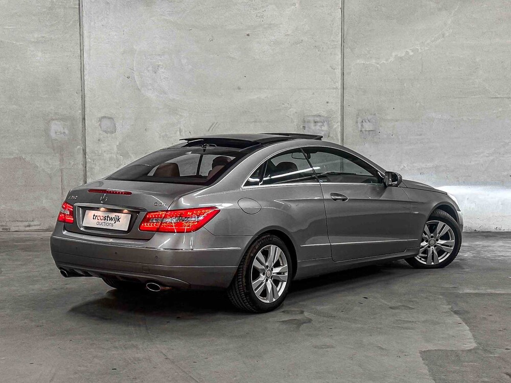 Mercedes-Benz E350 Coupe CDI 3.0 V6 Elegance 231pk 2009 E-Klasse (Origineel-NL), 86-JPT-5
