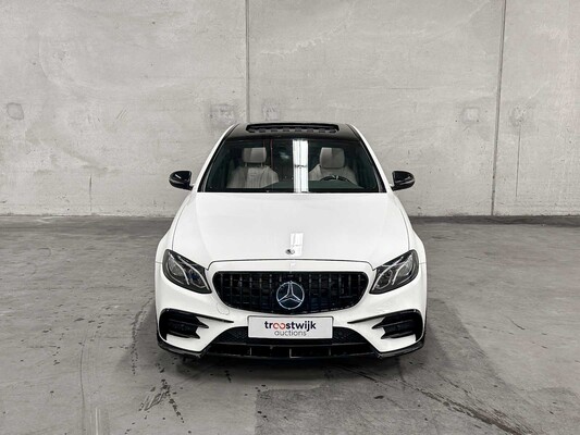 Mercedes-Benz E300 AMG 245PS 2019 E-Klasse, P-728-TX