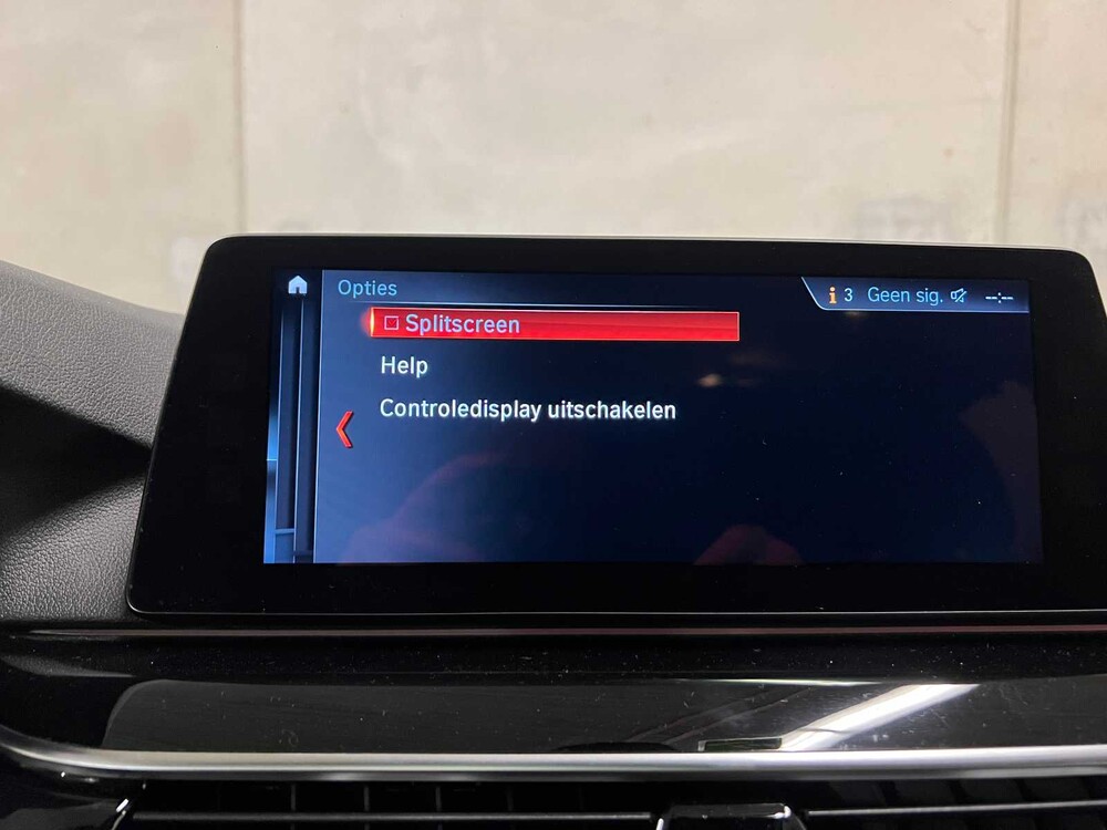 BMW M550d Touring xDrive High Executive 400pk 2018 (Origineel-NL) G31 5-serie, RL-036-D