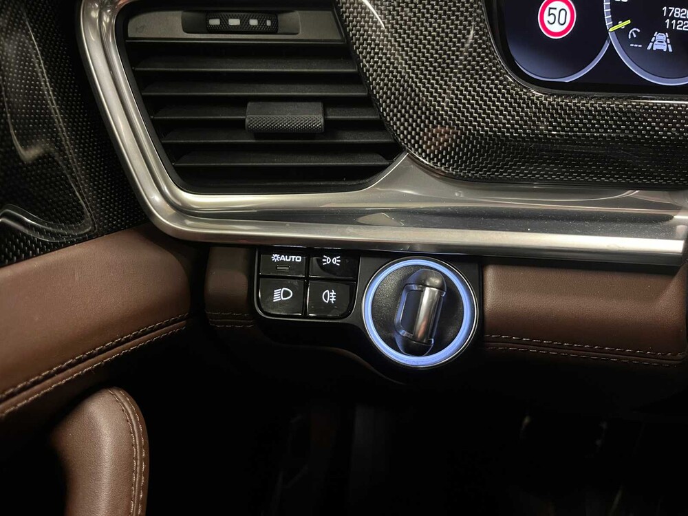 Porsche Panamera Sport Turismo Turbo S E-Hybrid 4.0 V8 680PS 2019 (CARBON, Sport Chrono, Sport Design)