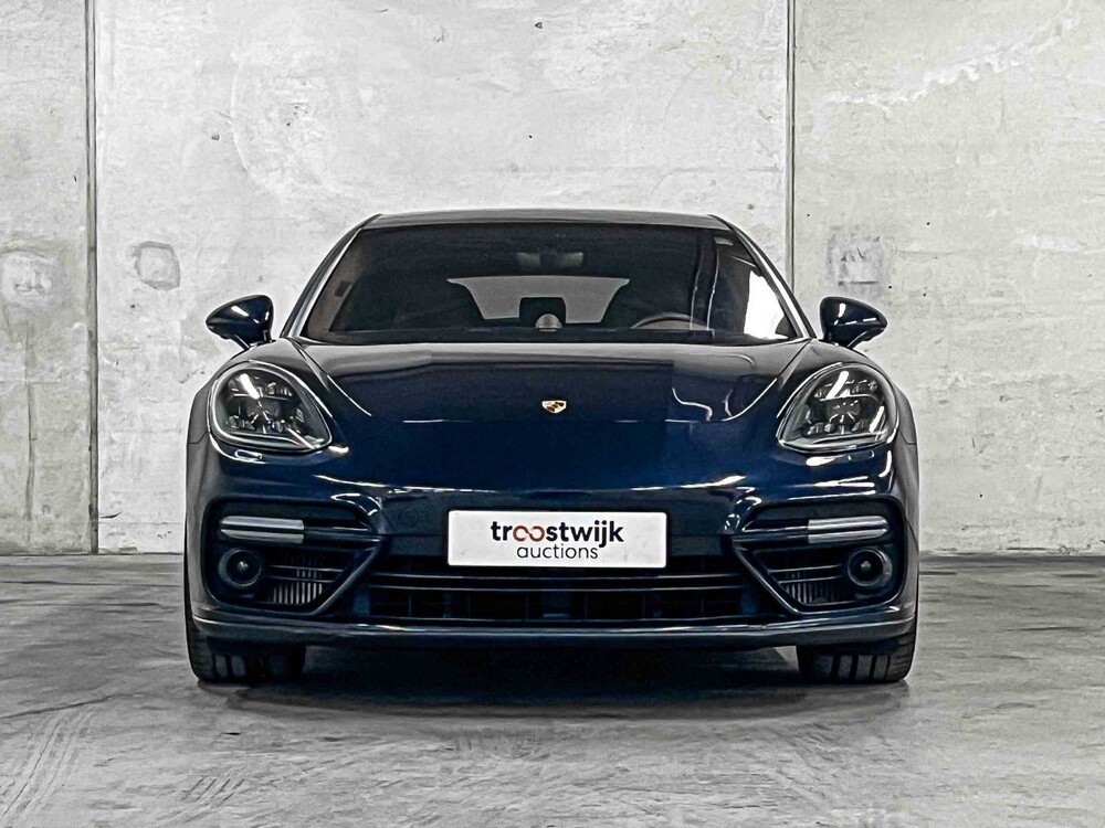 Porsche Panamera Sport Turismo Turbo S E-Hybrid 4.0 V8 680PS 2019 (CARBON, Sport Chrono, Sport Design)
