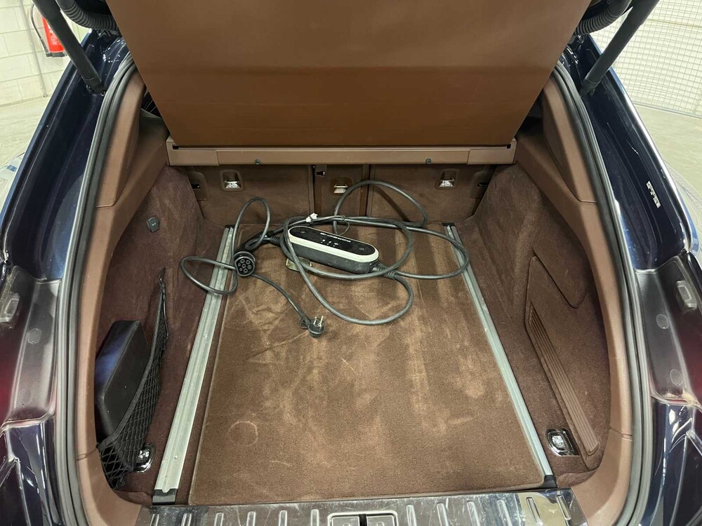 Porsche Panamera Sport Turismo Turbo S E-Hybrid 4.0 V8 680PS 2019 (CARBON, Sport Chrono, Sport Design)