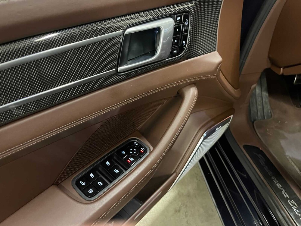 Porsche Panamera Sport Turismo Turbo S E-Hybrid 4.0 V8 680PS 2019 (CARBON, Sport Chrono, Sport Design)