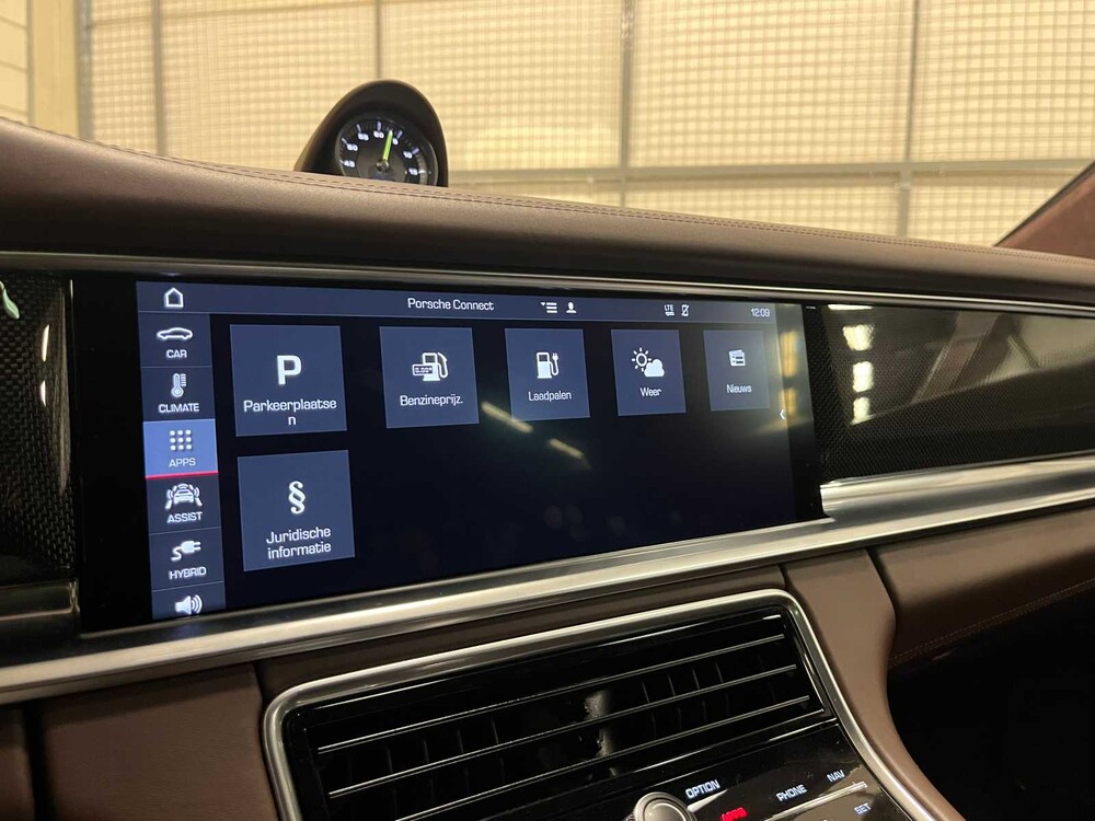 Porsche Panamera Sport Turismo Turbo S E-Hybrid 4.0 V8 680PS 2019 (CARBON, Sport Chrono, Sport Design)