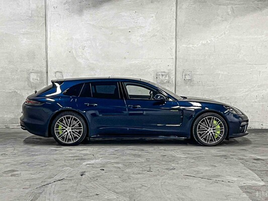 Porsche Panamera Sport Turismo Turbo S E-Hybrid 4.0 V8 680pk 2019 (CARBON, Sport Chrono, Sport Design)