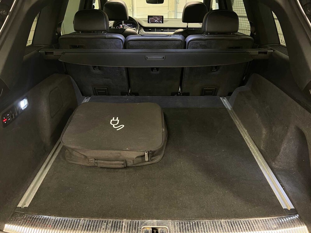 Audi Q7 3.0 TDI V6 e-tron S-Line Quattro Sport 350PS 2016 (Original-NL), KF-961-L