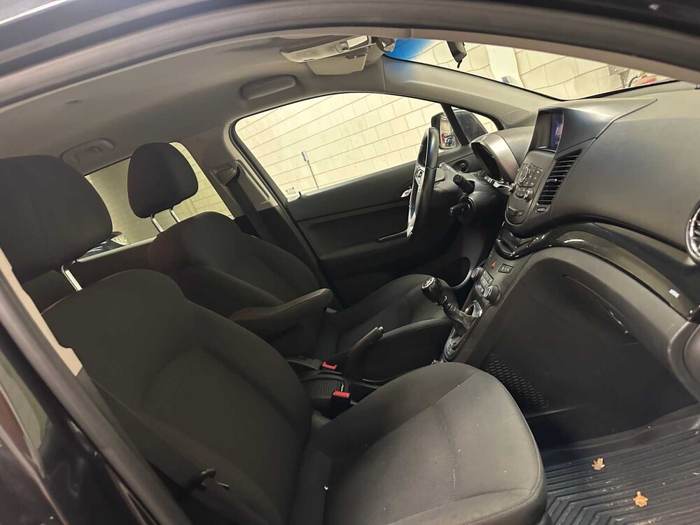Chevrolet Orlando 1.4T LTZ 140PS 2013, P-158-XJ