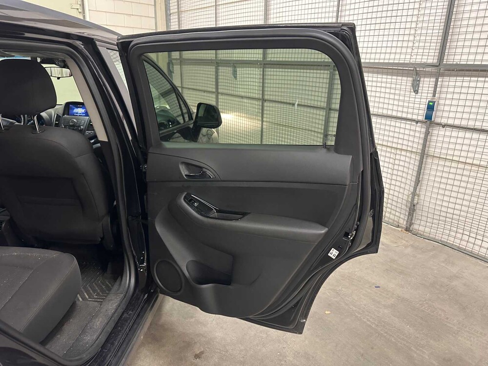 Chevrolet Orlando 1.4T LTZ 140PS 2013, P-158-XJ