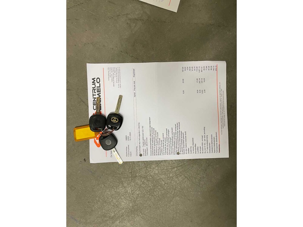 Toyota Land Cruiser 100 4.7i V8 Executive 238hp 2002, T-308-PV