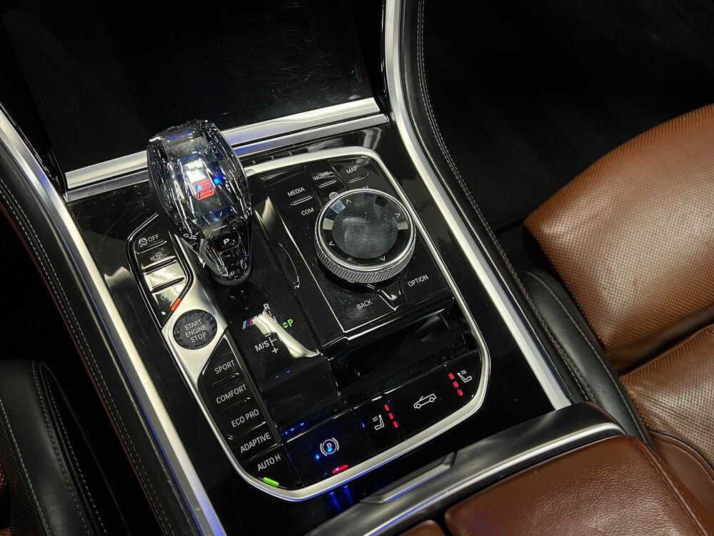 BMW M850i Cabriolet xDrive High Executive 530PS 2019 (Original-NL) 8er G14, ZR-649-D