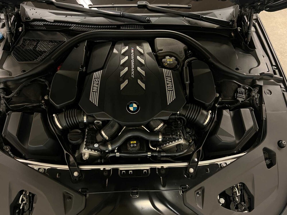 BMW M850i Cabriolet xDrive High Executive 530PS 2019 (Original-NL) 8er G14, ZR-649-D