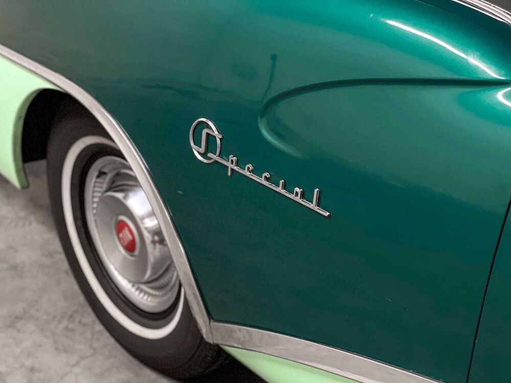 Buick Riviera Serie 40 Special 200PS 1956, DE-52-09