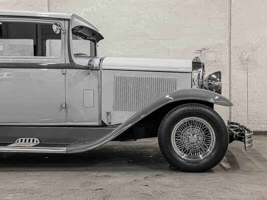 Buick 4-Door Sedan V8 (Resto-Mod) 200pk 1929 -Chevrolet 350 V8 Engine-, AR-08-27