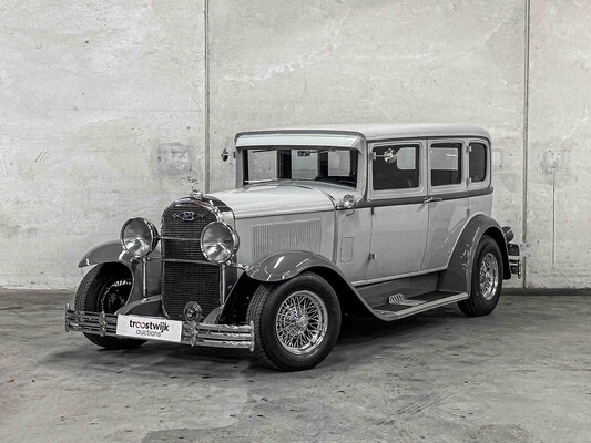 Buick 4-Door Sedan V8 (Resto-Mod) 200pk 1929 -Chevrolet 350 V8 Engine-, AR-08-27