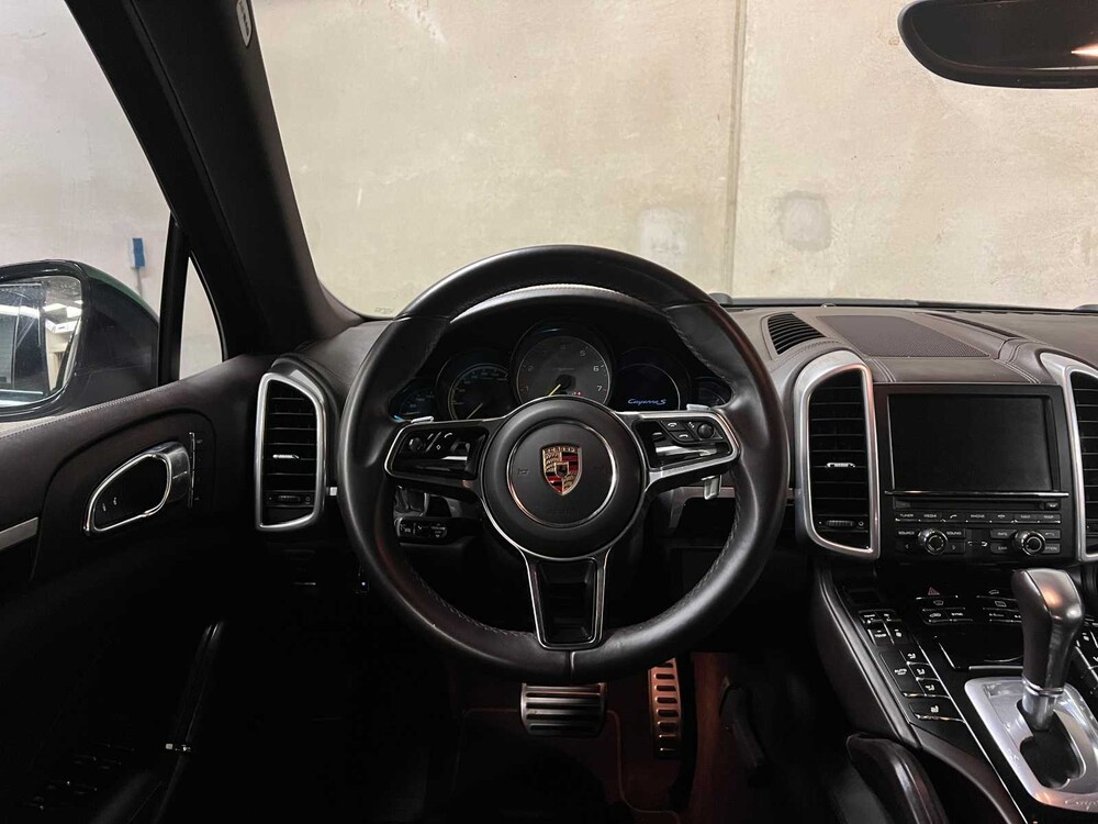 Porsche Cayenne S E-Hybrid 3.0 V6 416PS 2015 (Original-NL), GZ-024-N