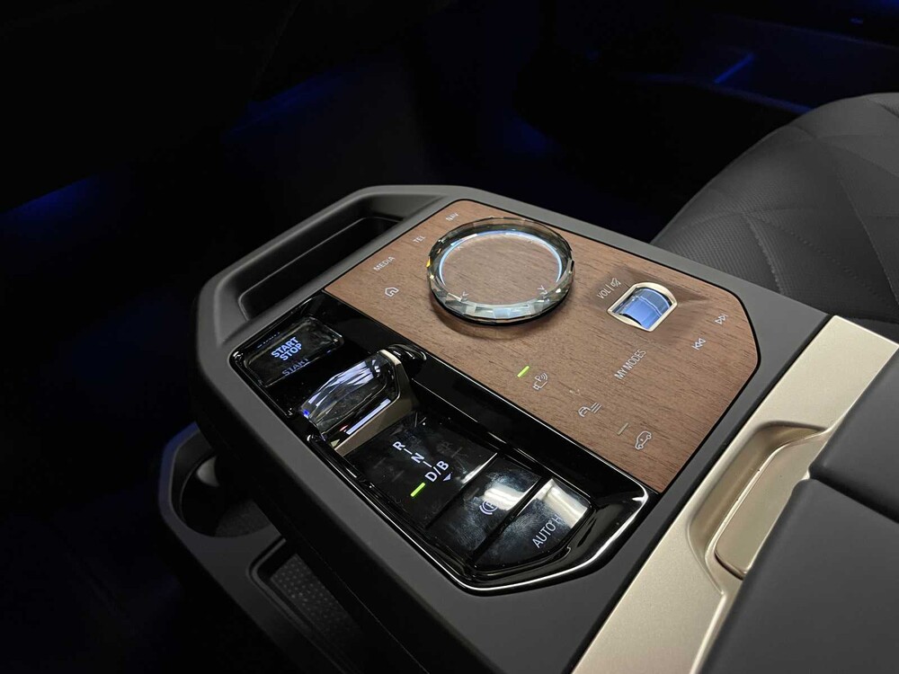 BMW IX M60 610hp 2023 (FACTORY WARRANTY)