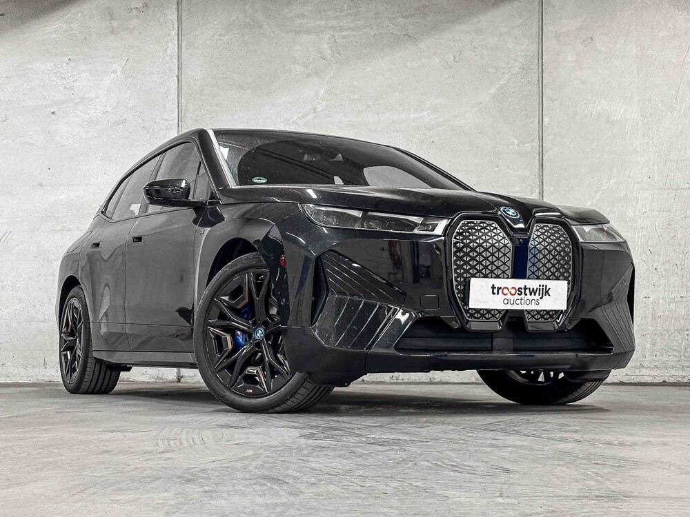 BMW IX M60 610hp 2023 (FACTORY WARRANTY)