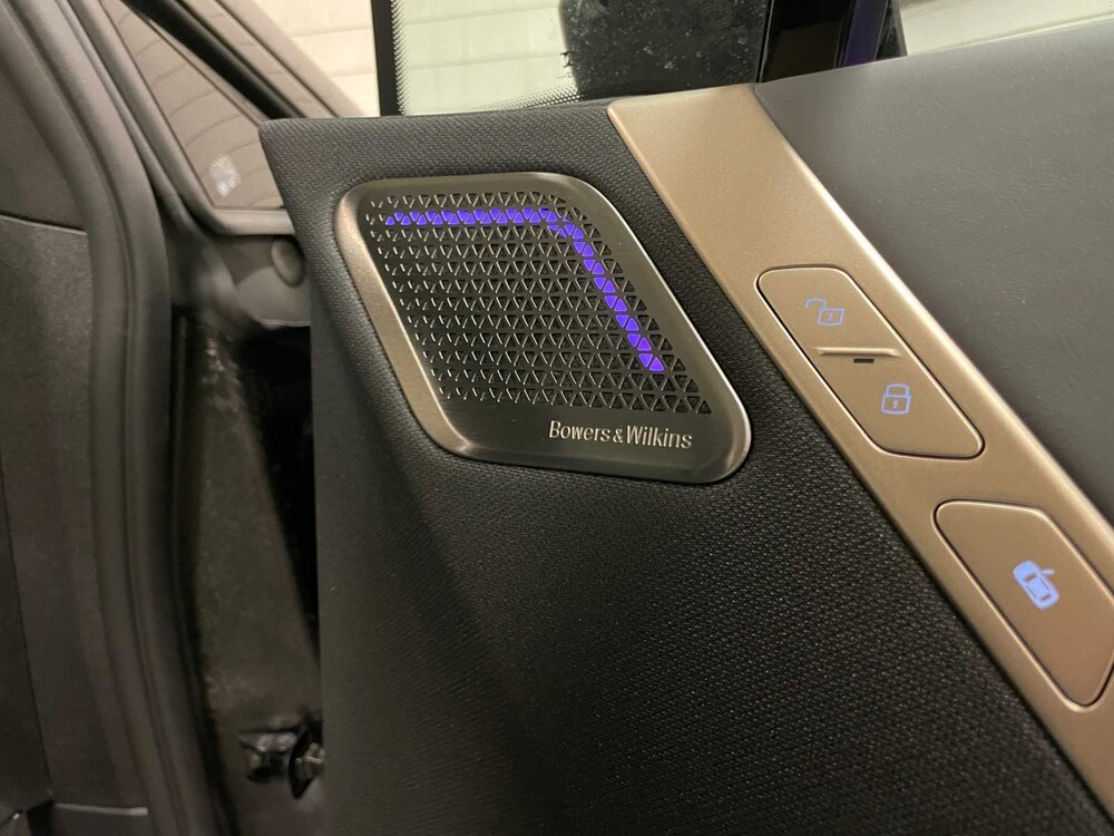 BMW IX M60 610hp 2023 (FACTORY WARRANTY)