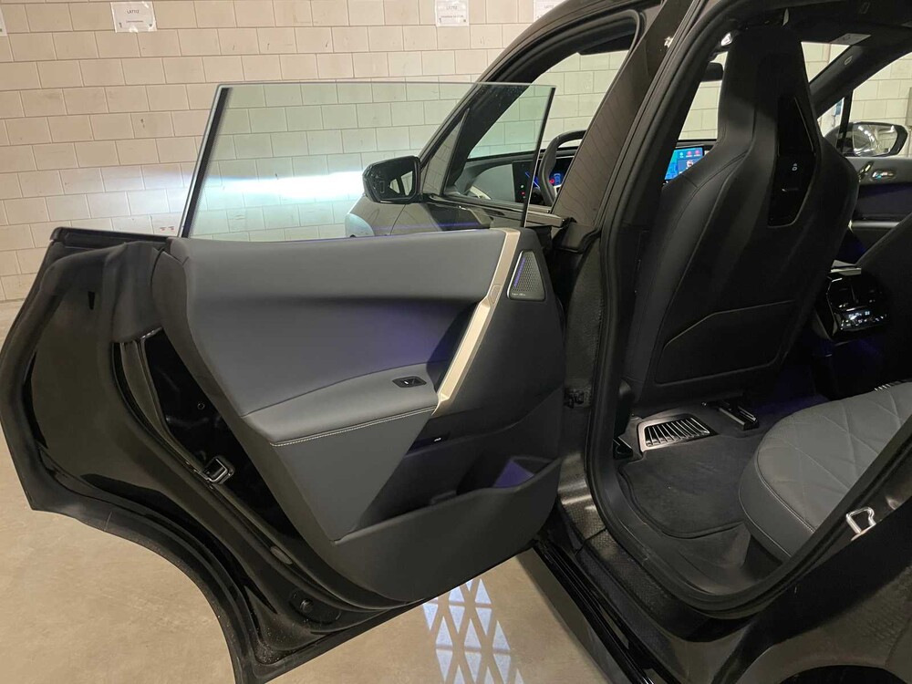 BMW IX M60 610hp 2023 (FACTORY WARRANTY)