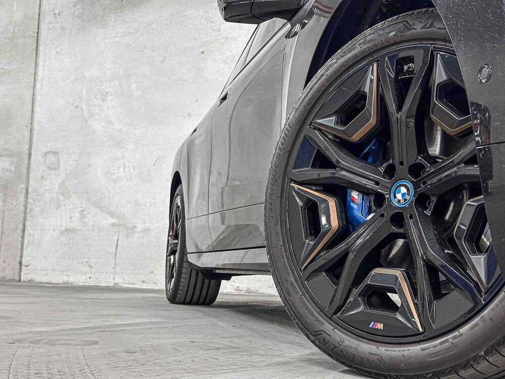 BMW IX M60 610hp 2023 (FACTORY WARRANTY)