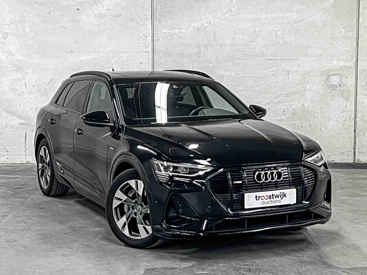 Audi E-Tron 50 Quattro S-Line Launch Edition Black 71 kWh 313pk Black-Optic 2019 (Origineel-NL + 1e Eigenaar), H-033-BN