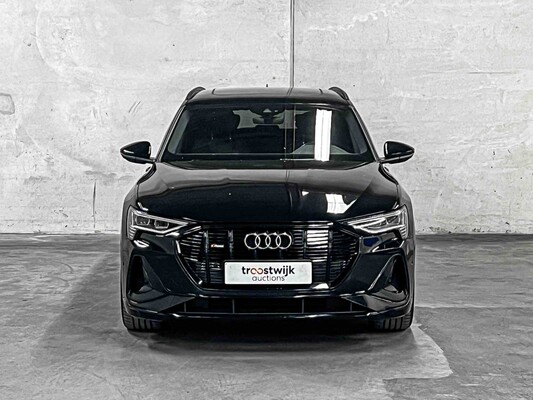 Audi E-Tron 50 Quattro S-Line Launch Edition Black 71 kWh 313pk Black-Optic 2019 (Origineel-NL + 1e Eigenaar), H-033-BN