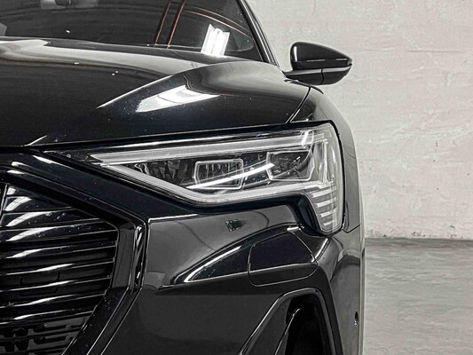 Audi E-Tron 50 Quattro S-Line Launch Edition Black 71 kWh 313pk Black-Optic 2019 (Origineel-NL + 1e Eigenaar), H-033-BN